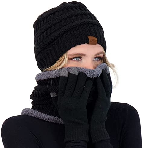 Women's Hats, Gloves & Scarves .